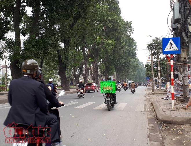 Ngày cuối cùng của kỳ nghỉ Tết, các tuyến đường xung quanh bến xe Mỹ Đình không ùn ứ ảnh 9